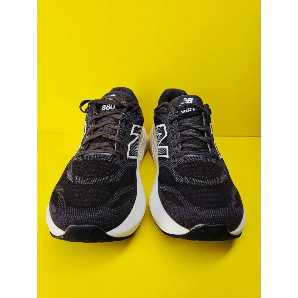 New Balance Women 8.5 Comfy footwear